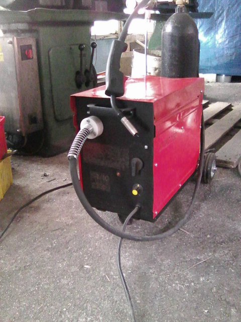 Kliknutm zavete toto okno